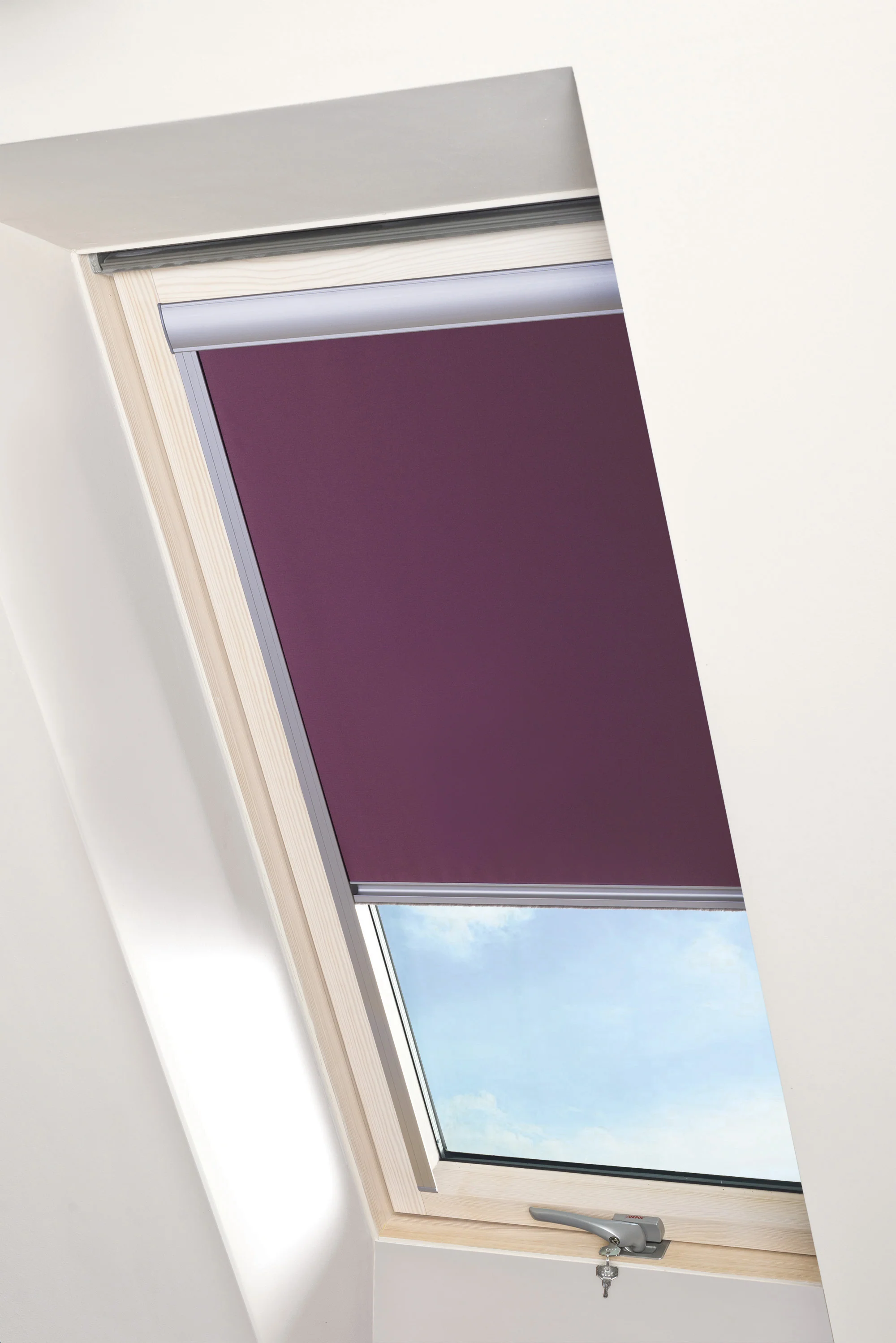 Cortinas para Janelas de Sótão em Madeira | Modelos VSO/ VSC/ VSK - Image 7