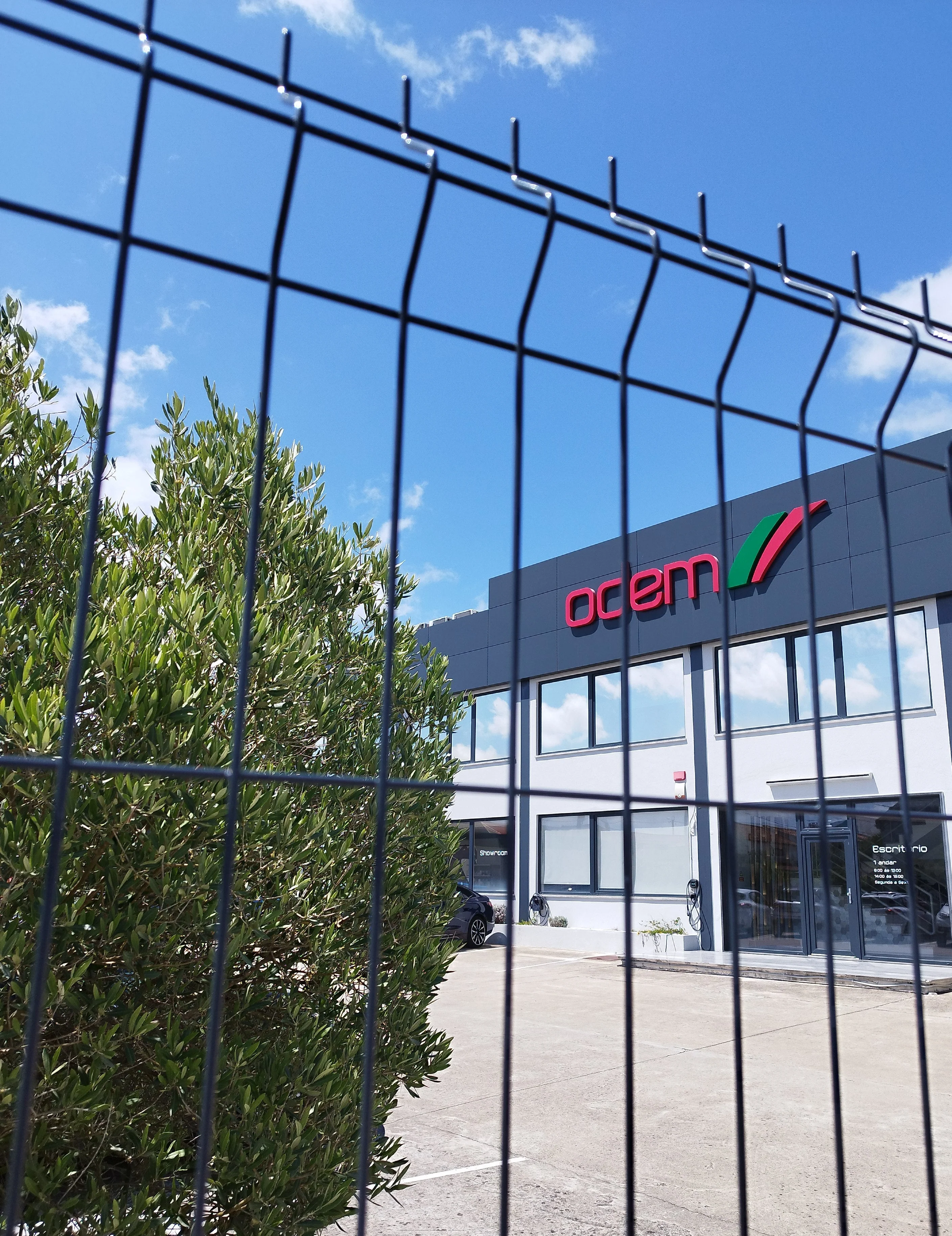 Painel Vedação Cinza RAL 7016 - 2.5m