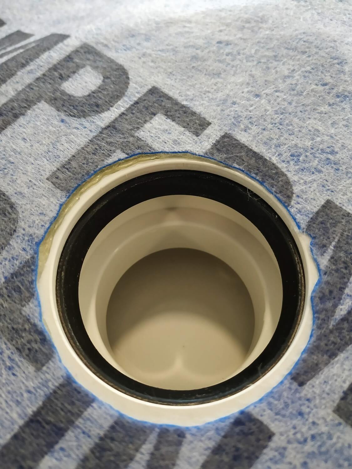 Ralo com Tampa Rebaixada em Inox e Tela Impermeabilizante para Cerâmica - Image 4